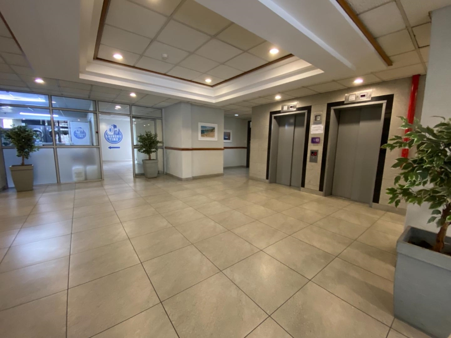 2 Bedroom Property for Sale in Wynberg Western Cape